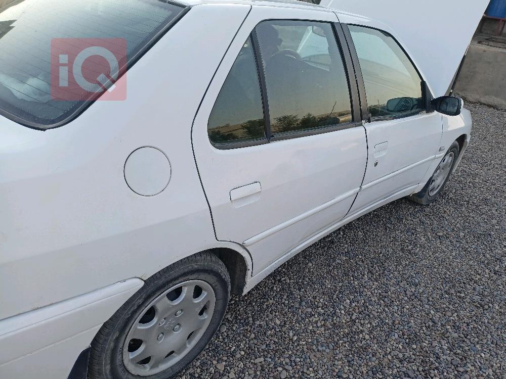 بيجو 306